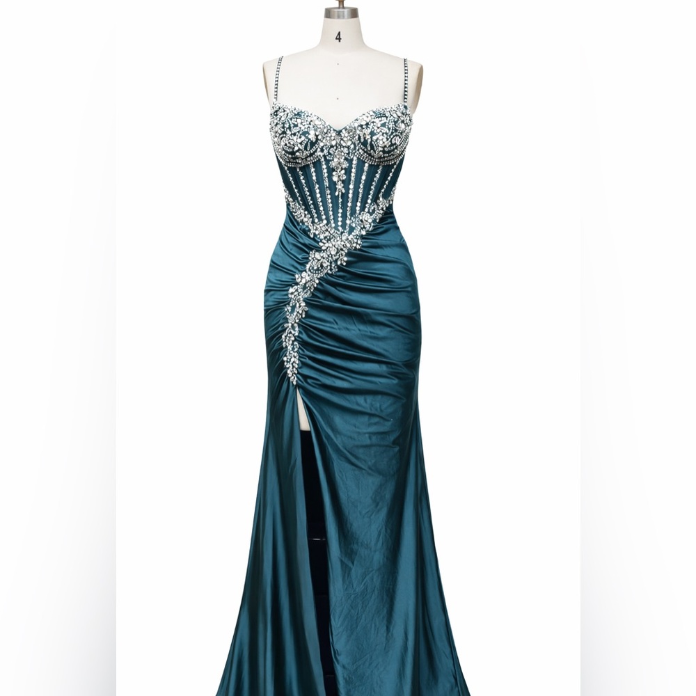 Luxury Beaded Satin Evening Gown – Multiple Sizes & Colors
